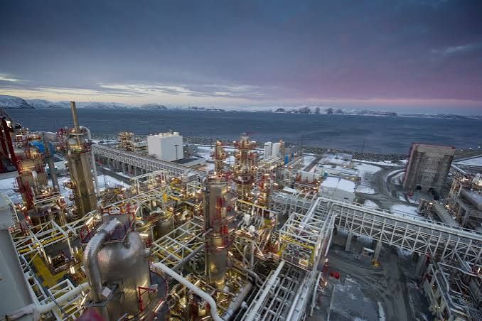 Užsienio darbuotojai Norvegijoje: „Equinor“ apskųsta policijai dėl galimų rimtų darbo saugos pažeidimų