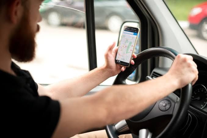 GPS trikdžiai Norvegijoje tapo kasdiene problema: FFI įspėja apie riziką transportui, medikams ir policijai